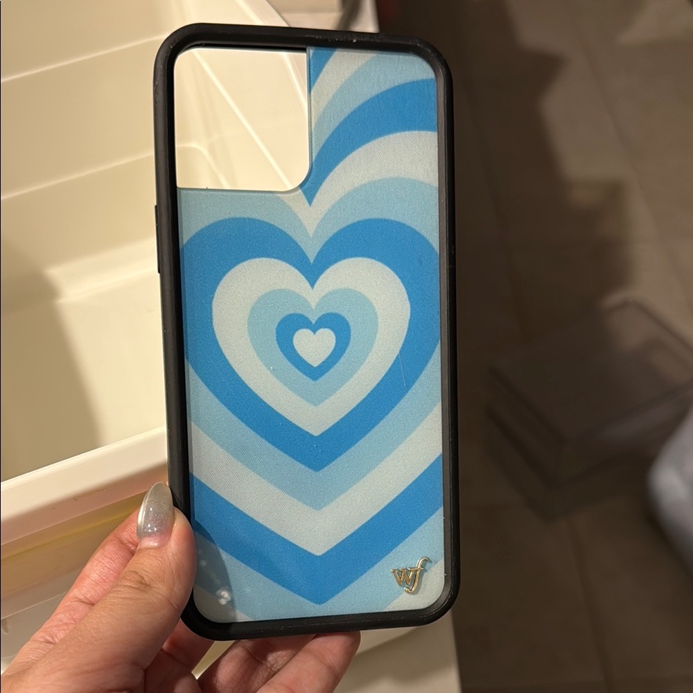 Wildflowers 12 pro max Blue Heart Pattern Phone Case
